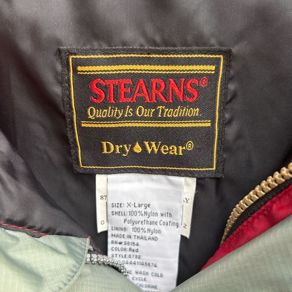 Stearns Dry Wear Zip & Snap Hooded Red & Gray XL Waterproof Nylon Windbreaker - Picture 5 of 8
